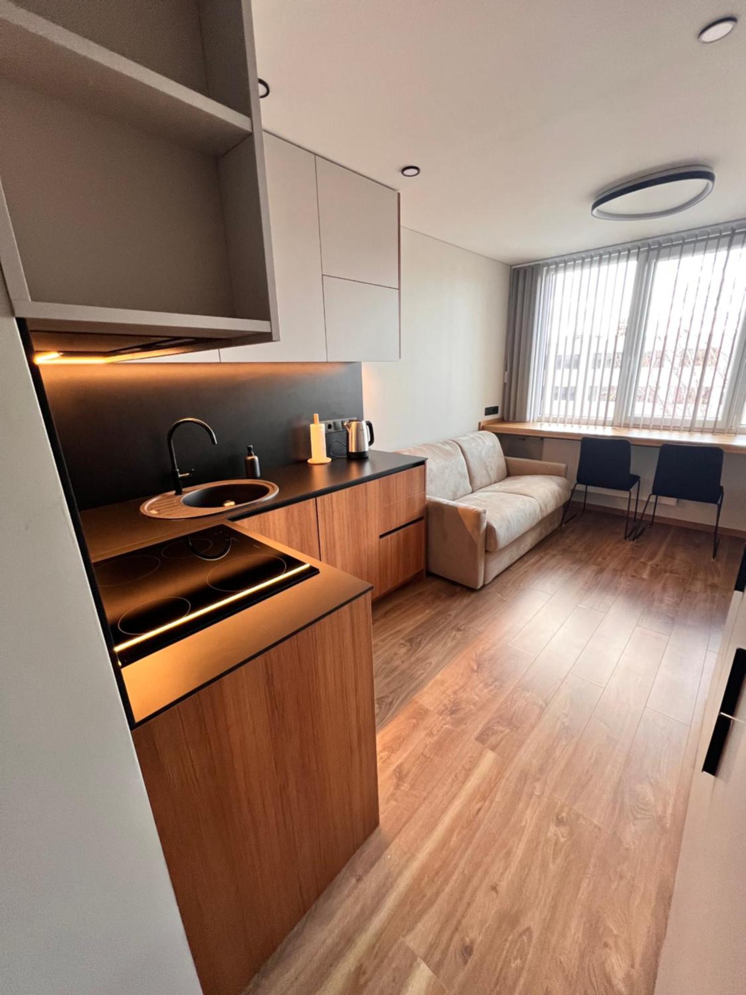 Apartment Zveryno Studija *